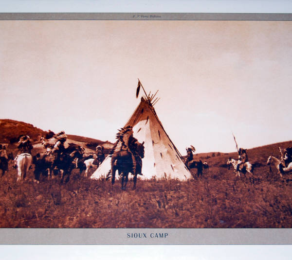 16 x 20 Poster Sioux Camp. Photo by Edward Curtis.